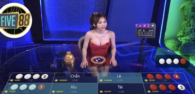 Hot girl livestream trên các nhà cái cá độ sở hữu mức thu nhập khủng