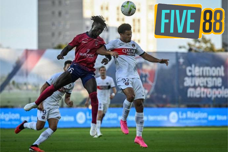 Lối đá của từng đội